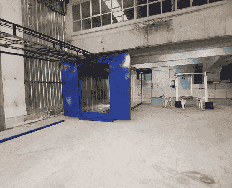 POWDER COATING BAKING OVEN WITH AXIAL CONVEYOR